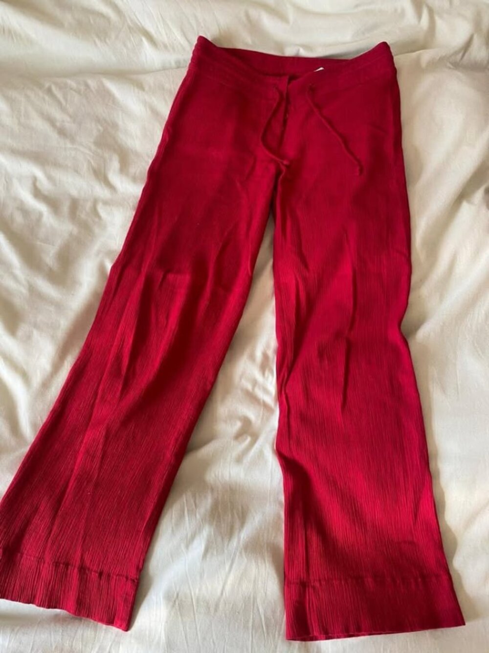 bright red 100% cotton pants. size 6.